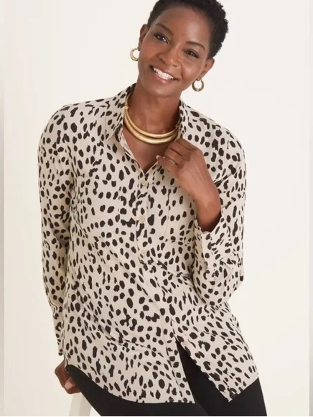 (A6) Chico's Animal Print Button Down Blouse Size 1‎ (Medium 8) Neutral Cheetah